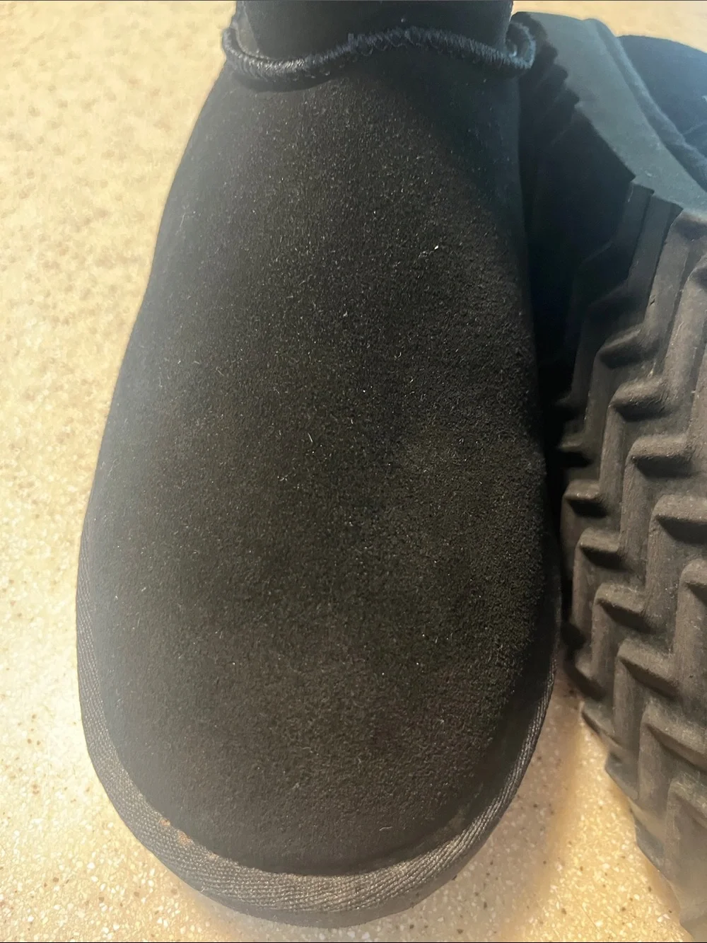 Women's Black Winter Shearling Zip-Back Boots